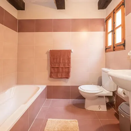 3 Bedroom House Of Character In Near Mdina
