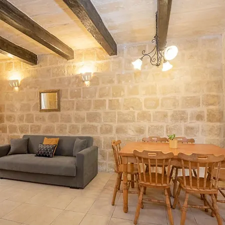 3 Bedroom House Of Character In Near Mdina * Rabat